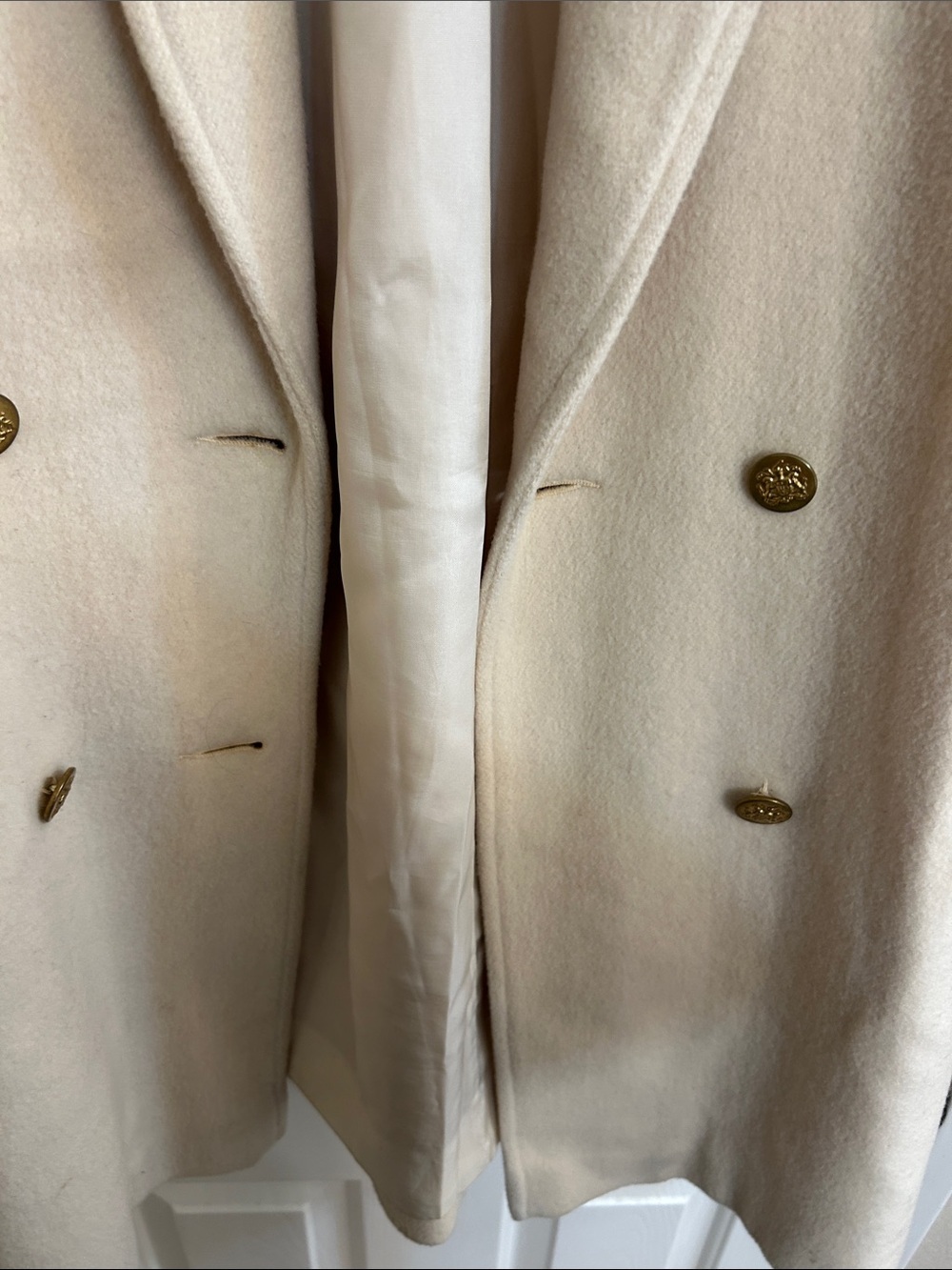 Vintage Braefair Ivory Wool Blend Double Breasted Coat Gold Crest Buttons - Picture 3 of 11